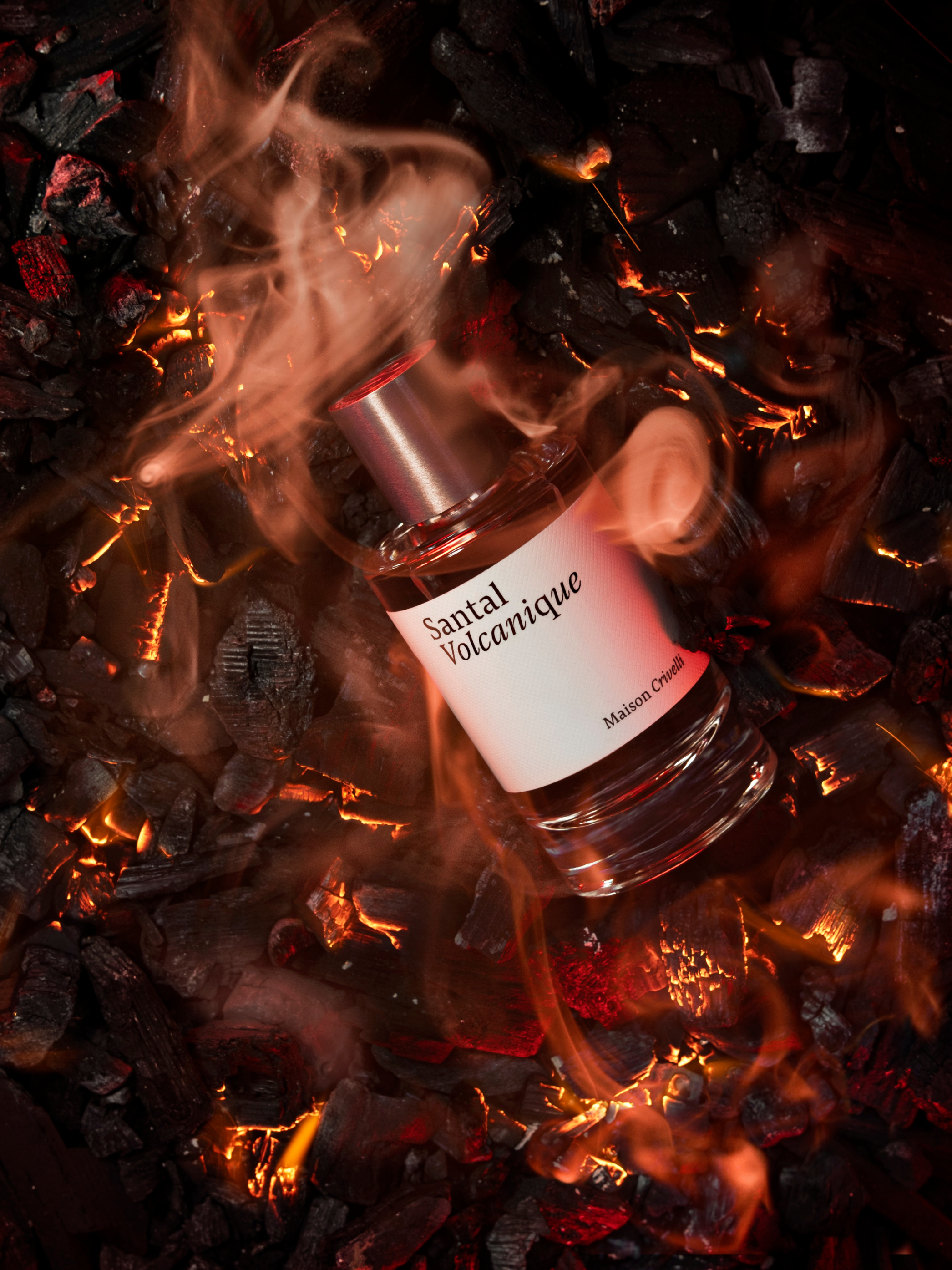 Santal Volcanique eau de parfum | Maison Crivelli